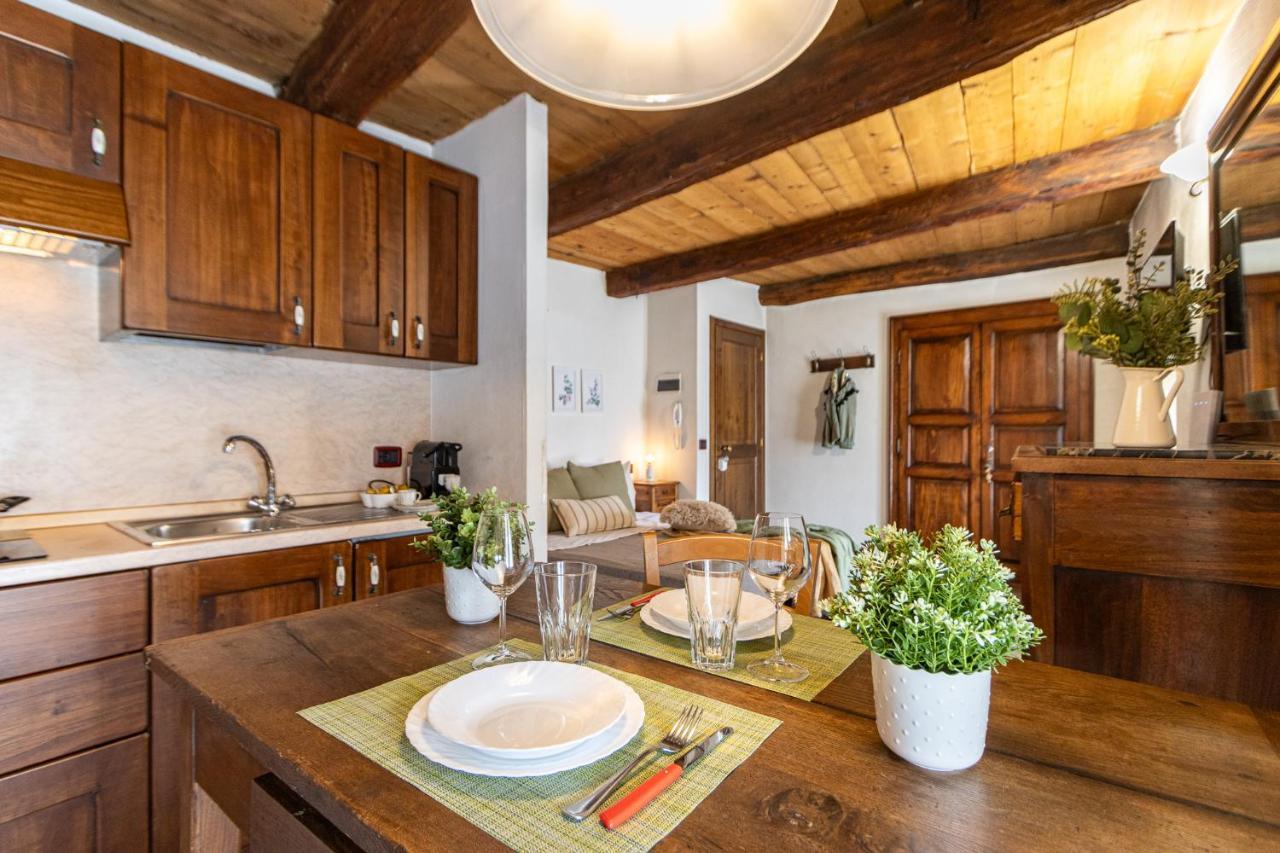 Stay5Vie: Incantevole Monolocale/Balcone/Borgo โดโมดอสโซลา ภายนอก รูปภาพ